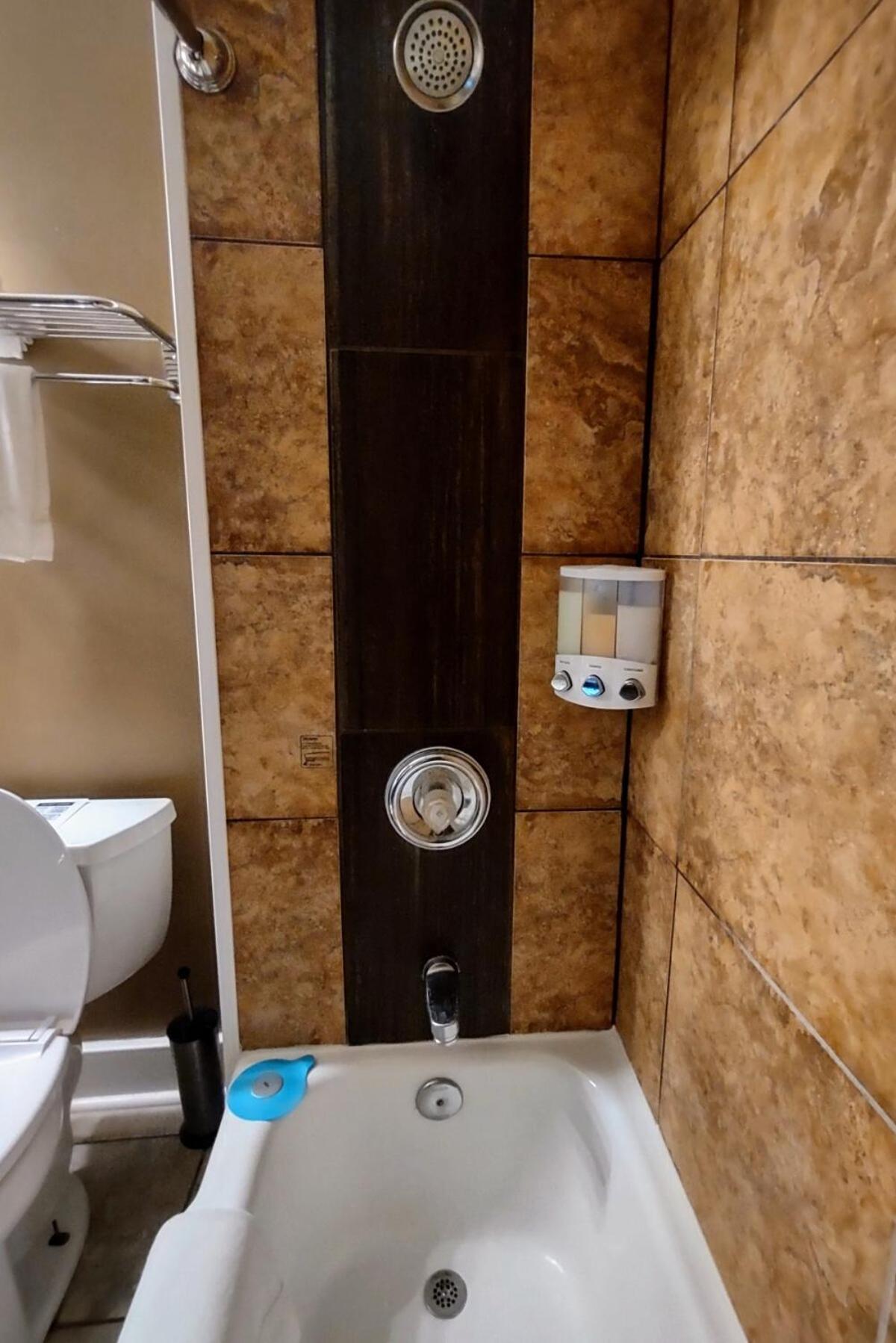 Spacious Frontier Park Apartment Ери Екстериор снимка