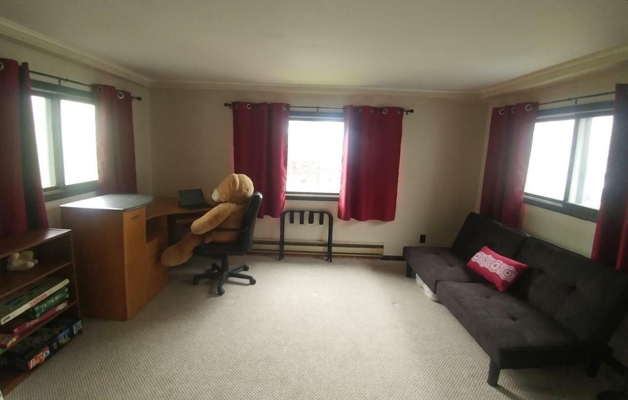 Spacious Frontier Park Apartment Ери Екстериор снимка